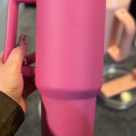 Azalea Stanley. Only used with water. Just not collecting Stanley’s anymore. - Picture 5 of 7